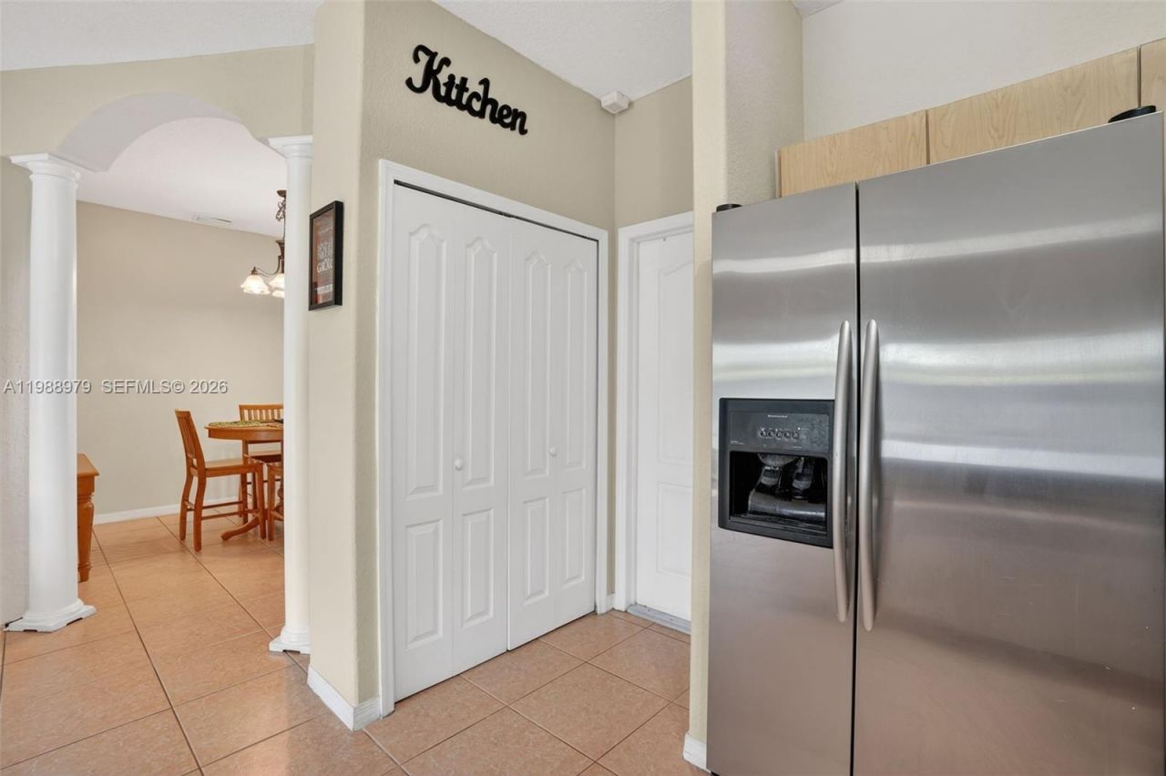 14490 SW 180th St , Miami, FL 33177 Photo