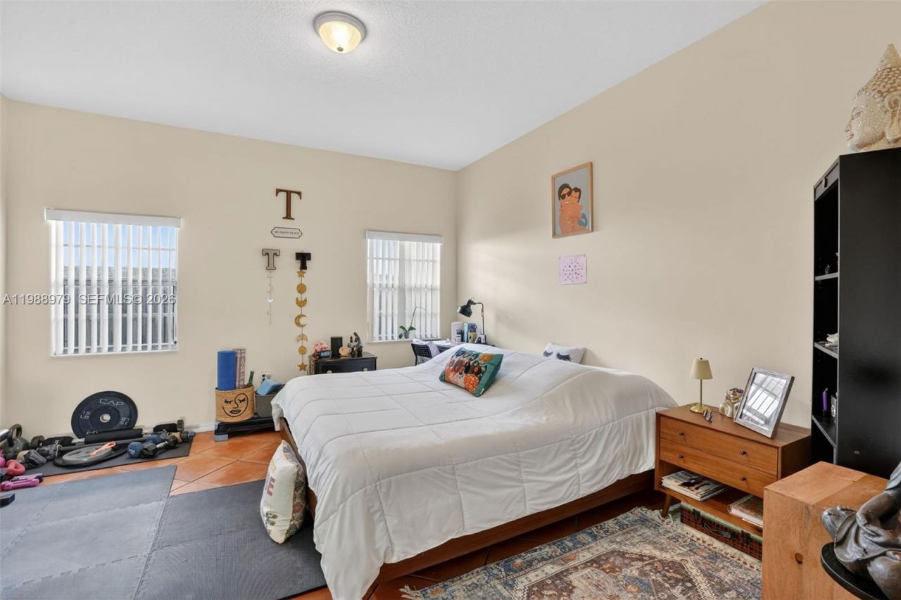 14490 SW 180th St , Miami, FL 33177 Photo