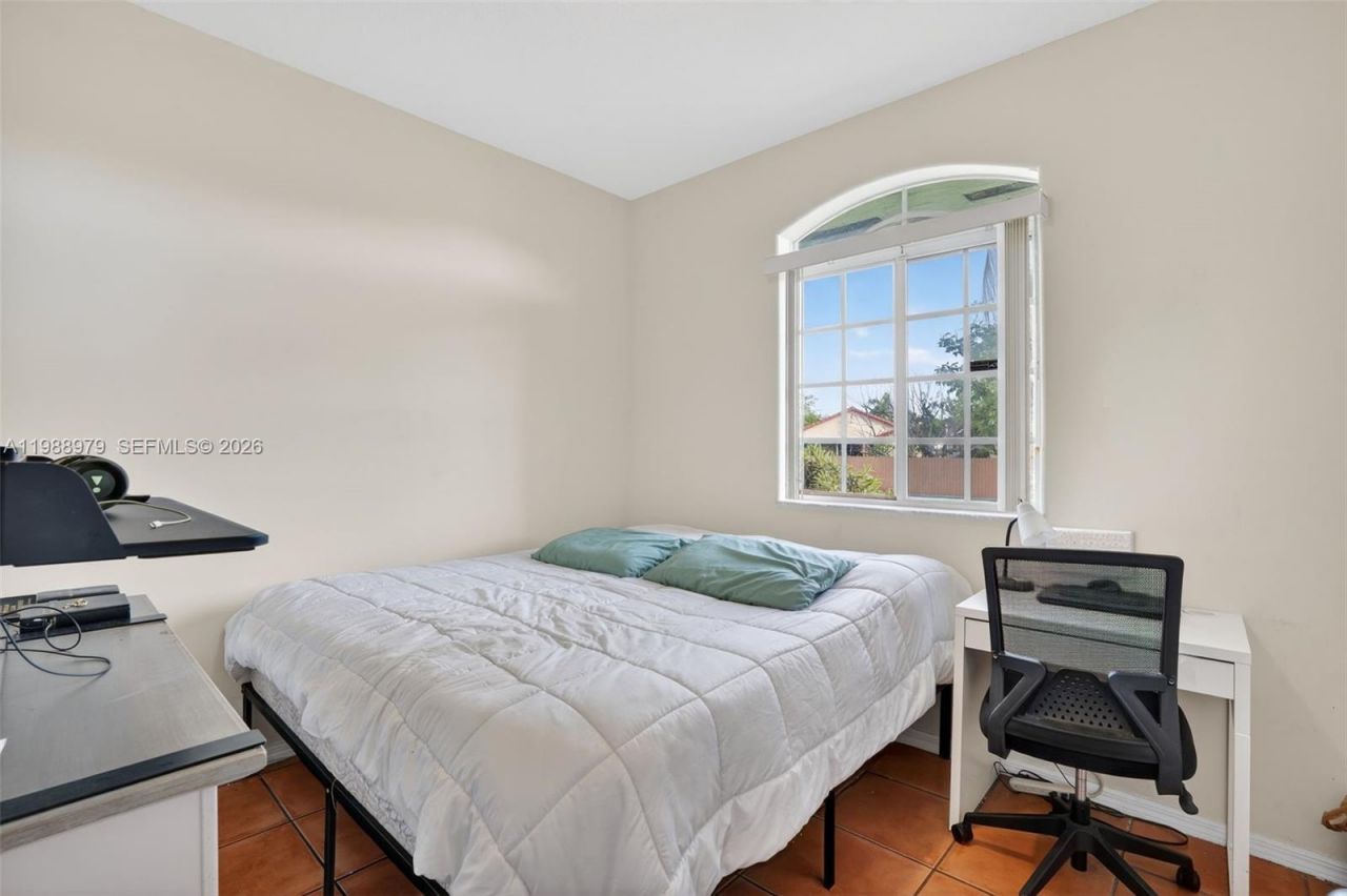 14490 SW 180th St , Miami, FL 33177 Photo