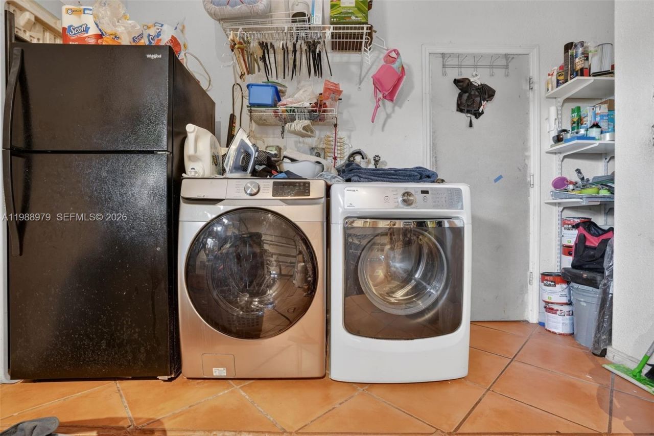 14490 SW 180th St , Miami, FL 33177 Photo