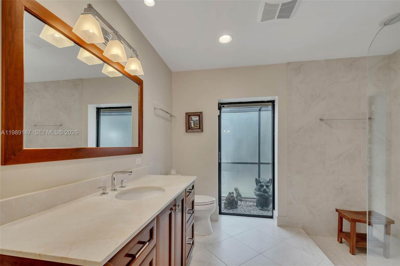 16745 SW 74th Ct , Palmetto Bay, FL 33157 Photo