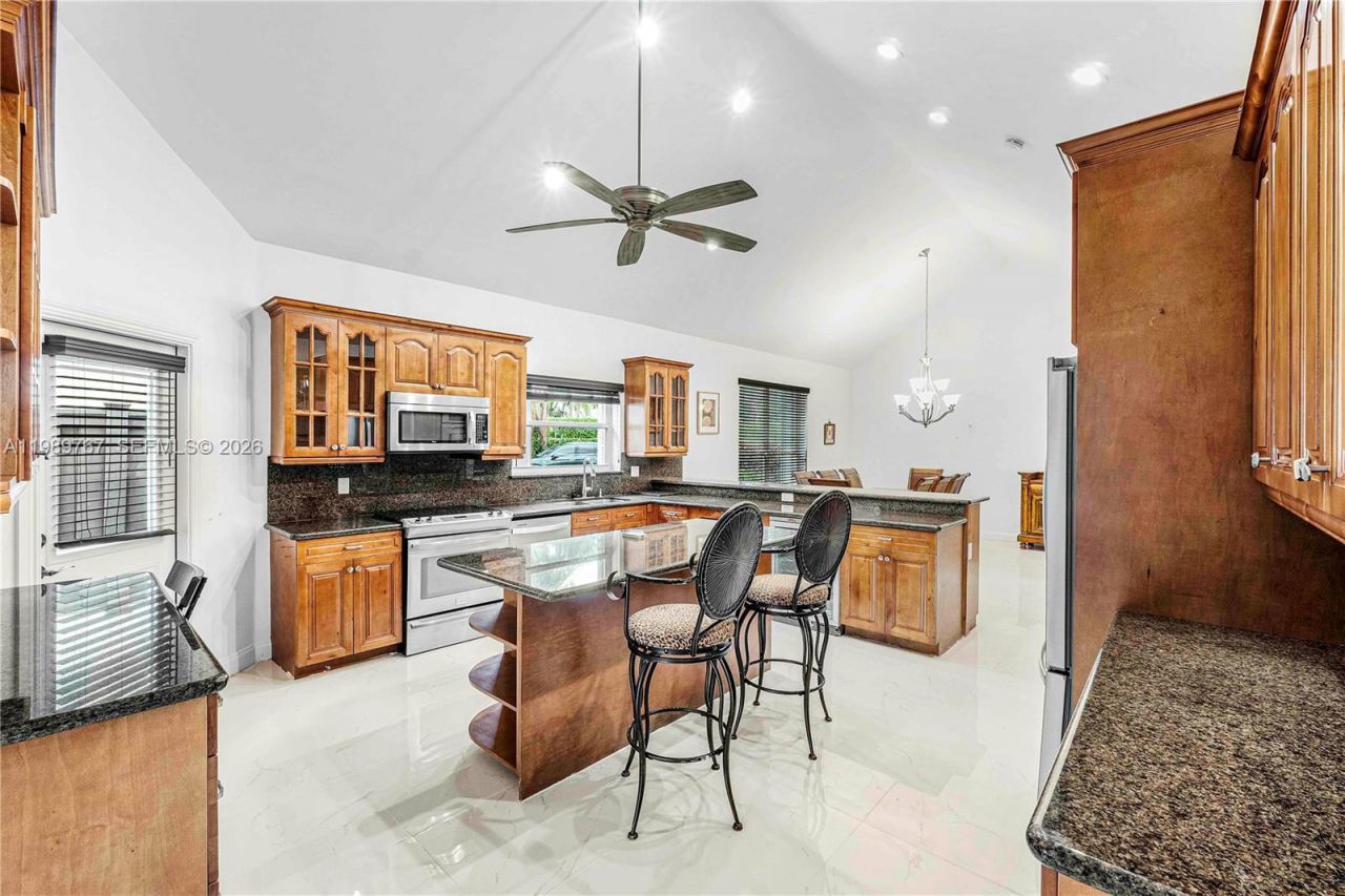 6799 Augusta Ct, West Palm Beach, FL 33412 Photo