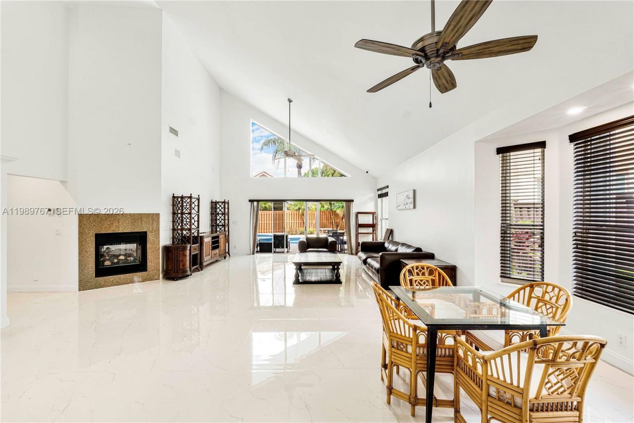 6799 Augusta Ct, West Palm Beach, FL 33412 Photo