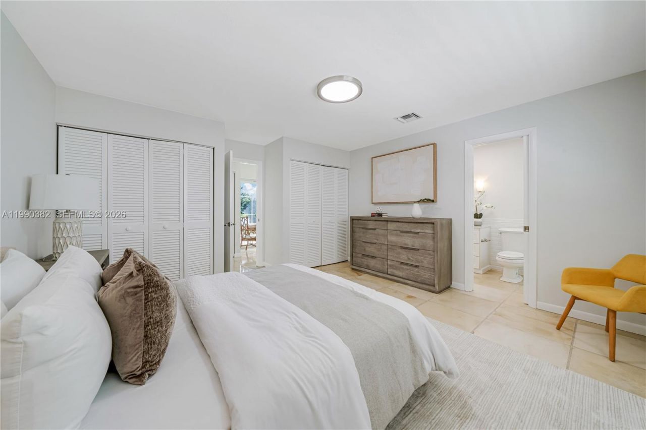 640 S Mashta Dr, Key Biscayne, FL 33149 Photo