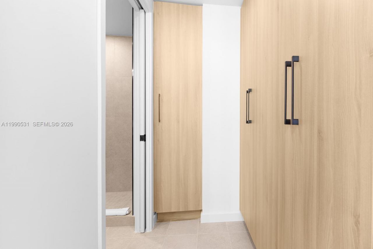 121 NE 5th St, Unit 2611, Miami, FL 33132 Photo