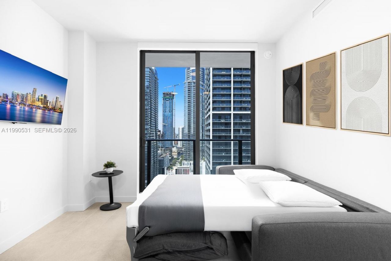 121 NE 5th St, Unit 2611, Miami, FL 33132 Photo