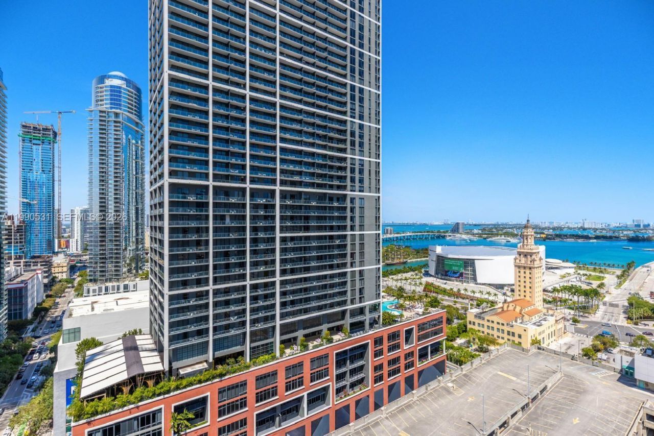 121 NE 5th St, Unit 2611, Miami, FL 33132 Photo