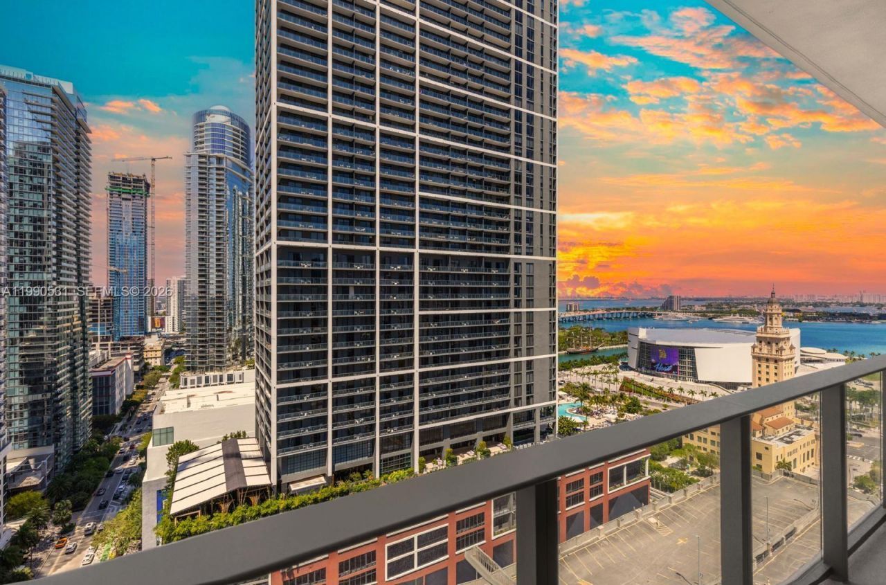 121 NE 5th St, Unit 2611, Miami, FL 33132 Photo