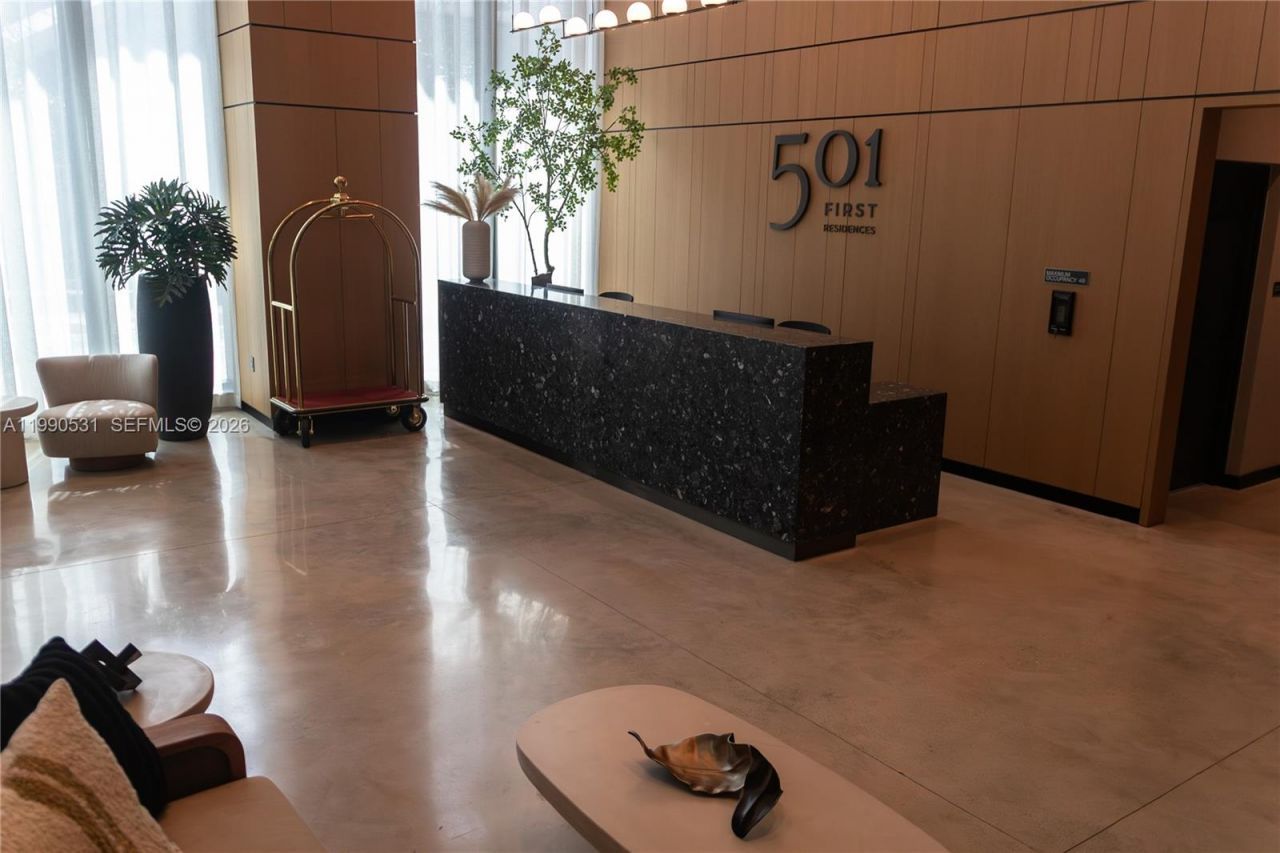 121 NE 5th St, Unit 2611, Miami, FL 33132 Photo