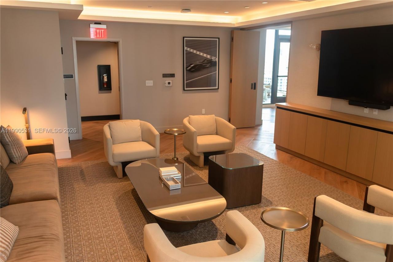 121 NE 5th St, Unit 2611, Miami, FL 33132 Photo