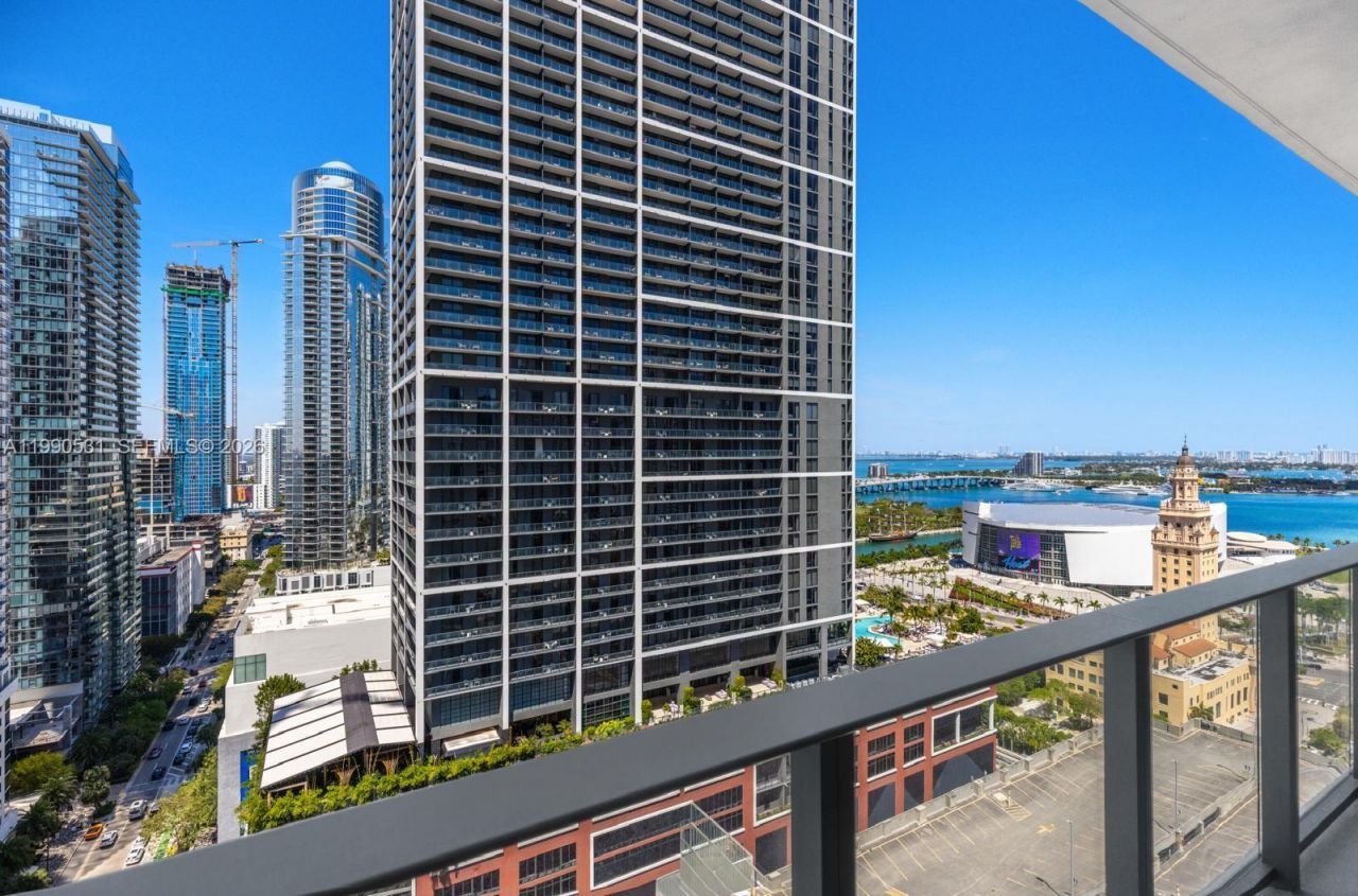 121 NE 5th St, Unit 2611, Miami, FL 33132 Photo