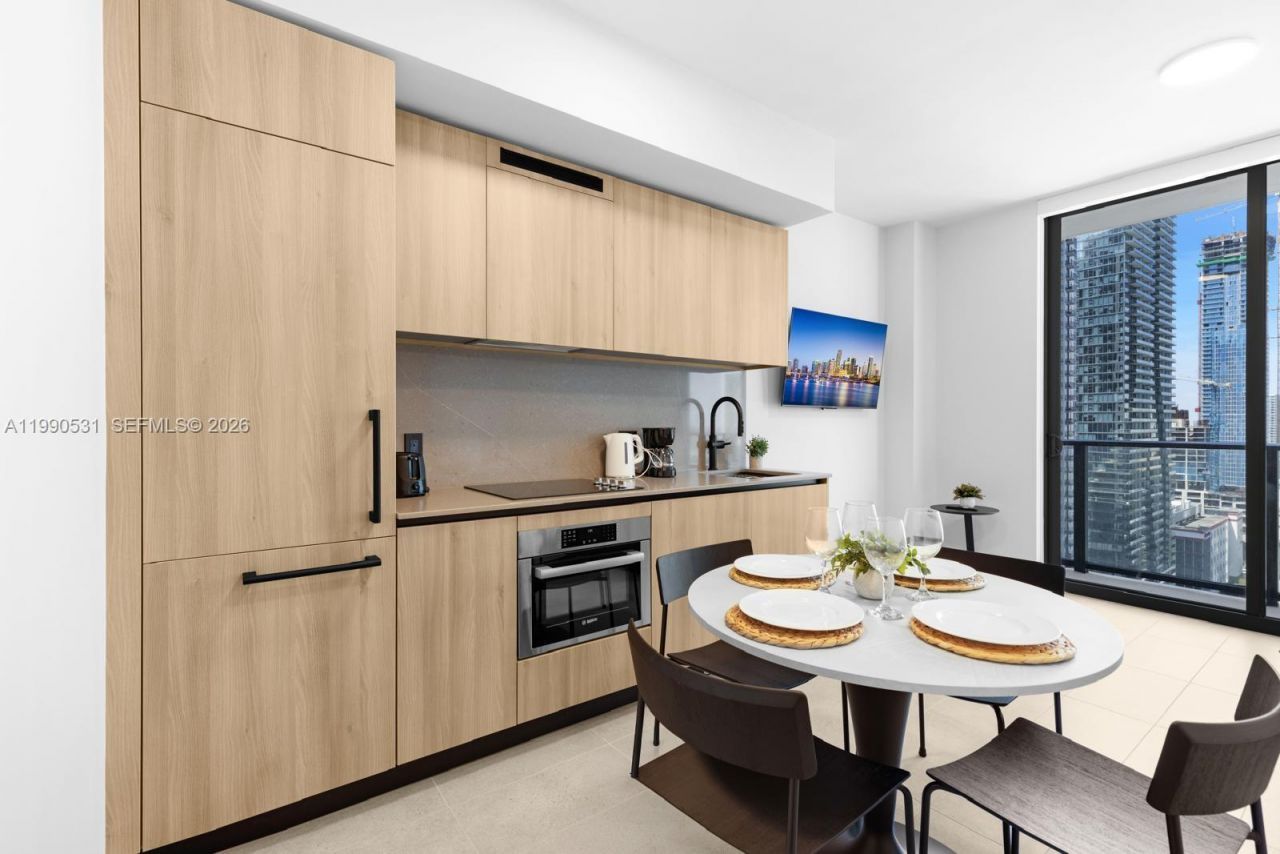 121 NE 5th St, Unit 2611, Miami, FL 33132 Photo