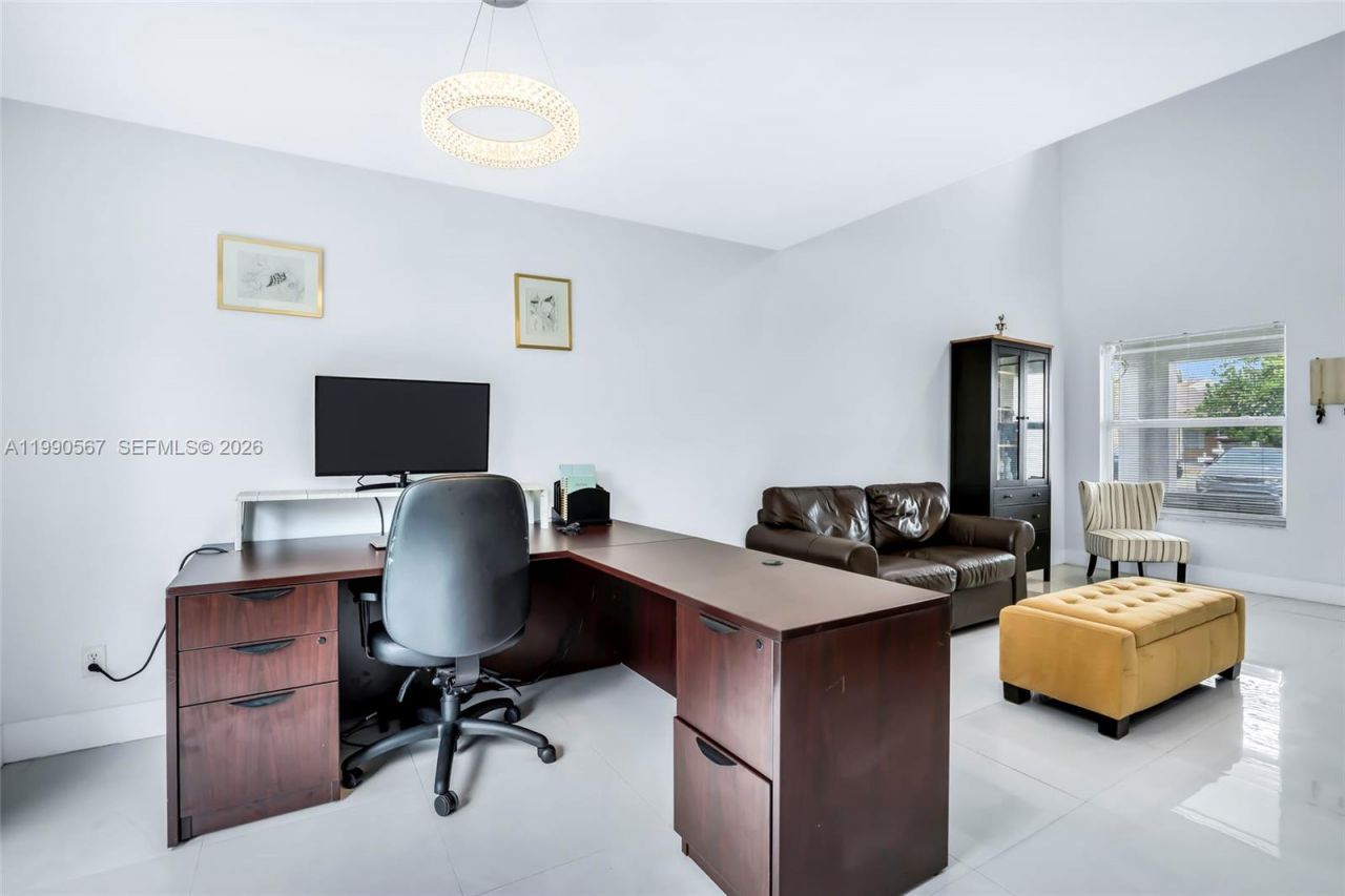 10020 SW 223rd Ln , Cutler Bay, FL 33190 Photo