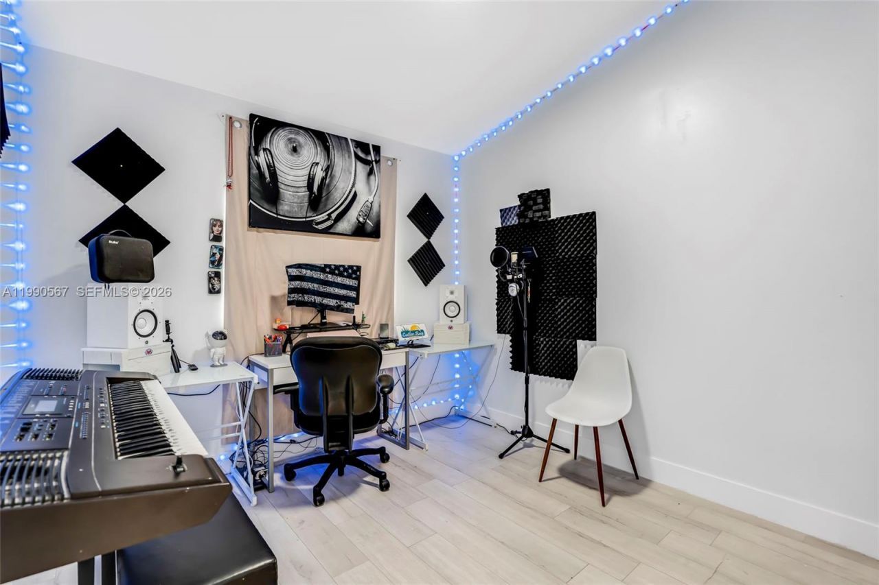 10020 SW 223rd Ln , Cutler Bay, FL 33190 Photo