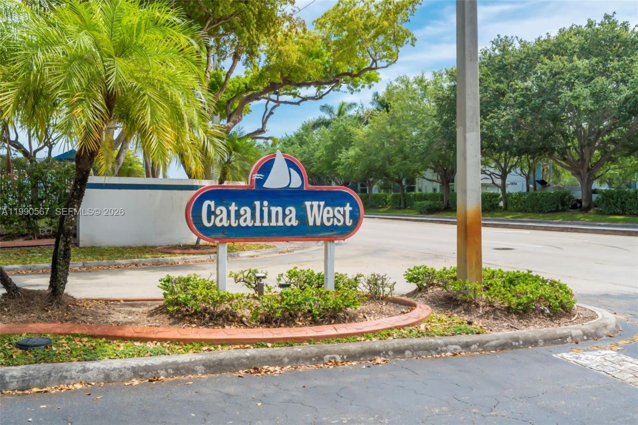 10020 SW 223rd Ln , Cutler Bay, FL 33190 Photo