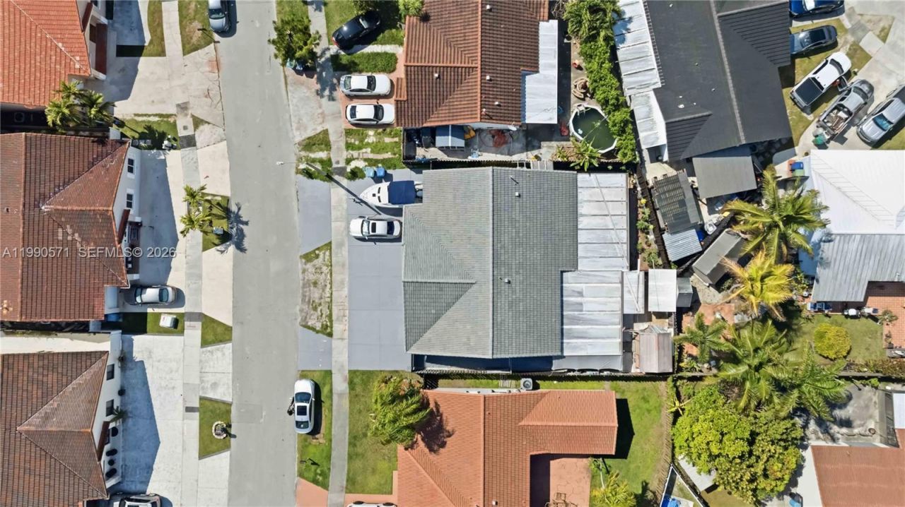 17036 SW 144 Court , Miami, FL 33177 Photo