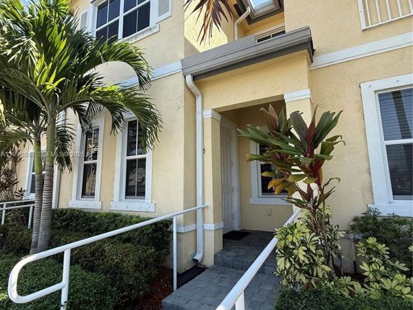 134 SE 28 Ter, Unit 6, Homestead, FL 33033