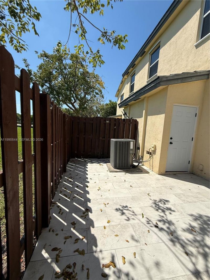 134 SE 28 Ter, Unit 6, Homestead, FL 33033 Photo
