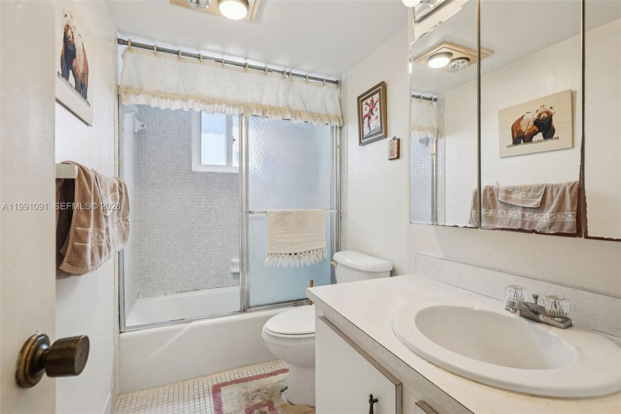 3050 N Holiday Springs Blvd , Unit 101, Margate, FL 33063 Photo