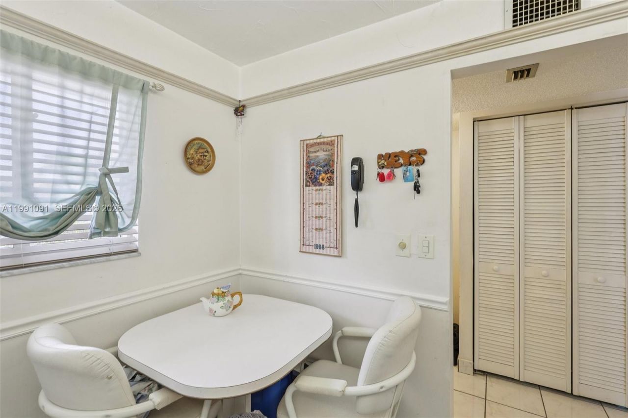 3050 N Holiday Springs Blvd , Unit 101, Margate, FL 33063 Photo