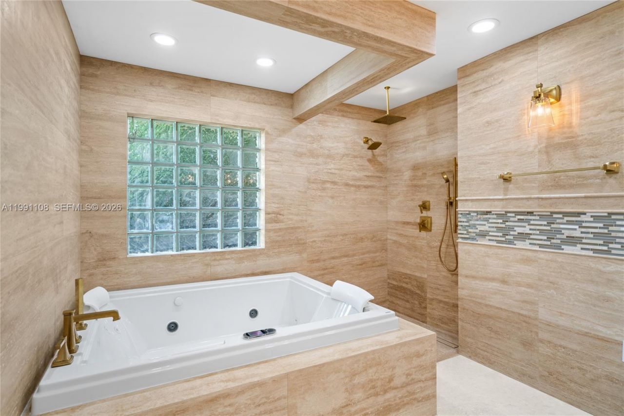 8201 SW 150th Dr , Palmetto Bay, FL 33158 Photo