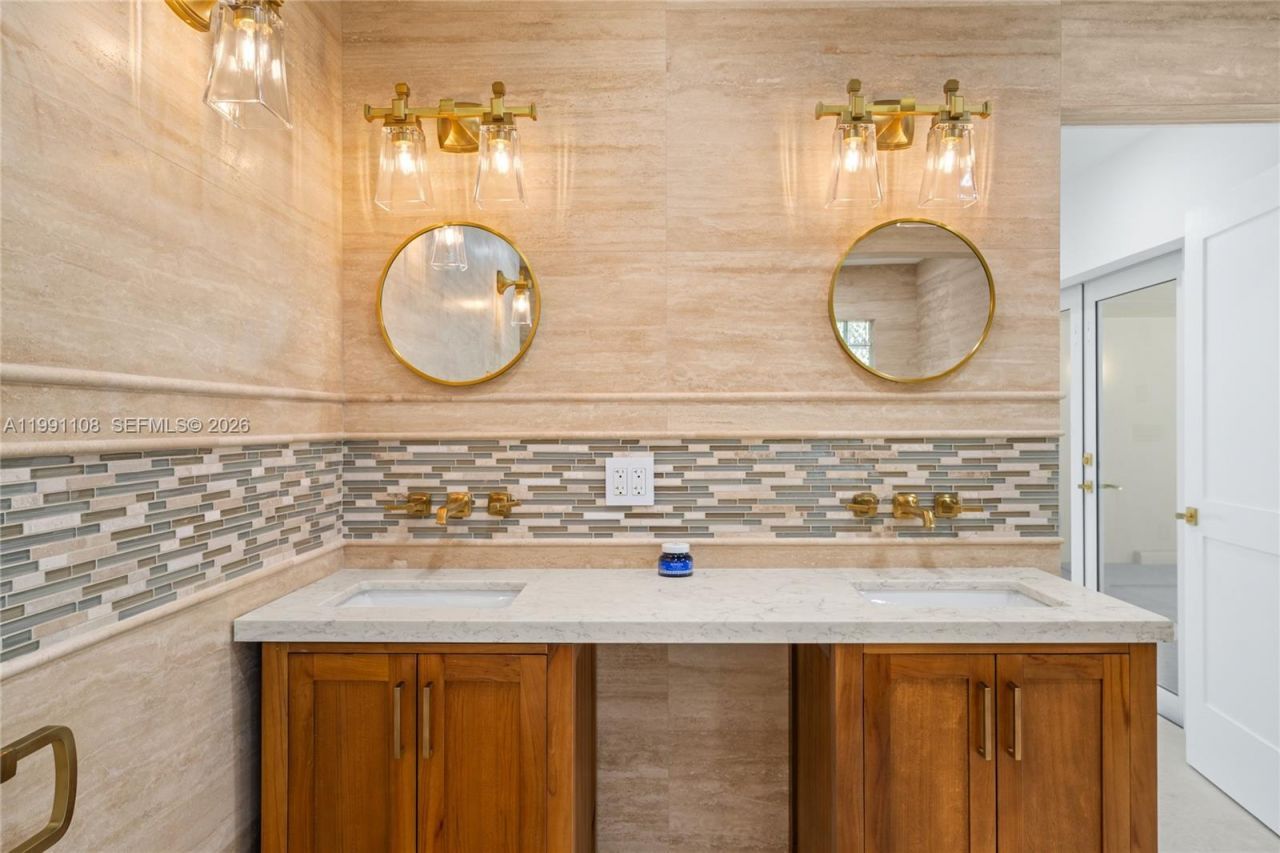 8201 SW 150th Dr , Palmetto Bay, FL 33158 Photo