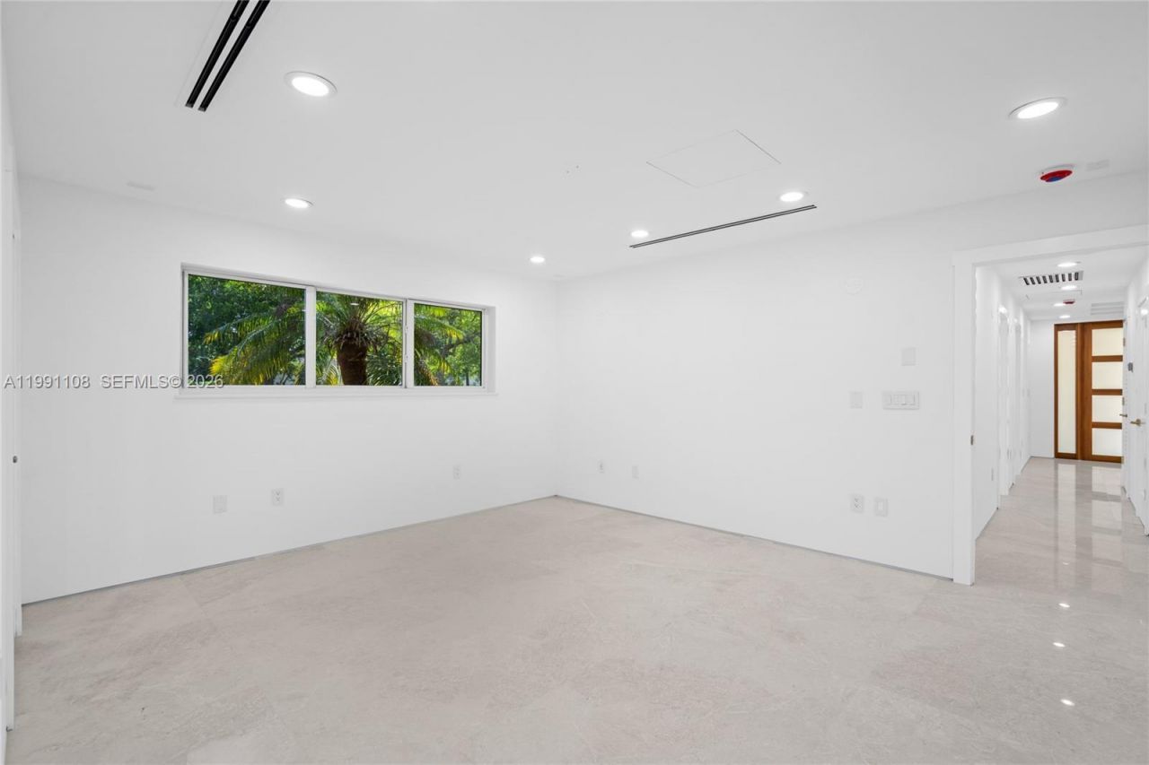 8201 SW 150th Dr , Palmetto Bay, FL 33158 Photo