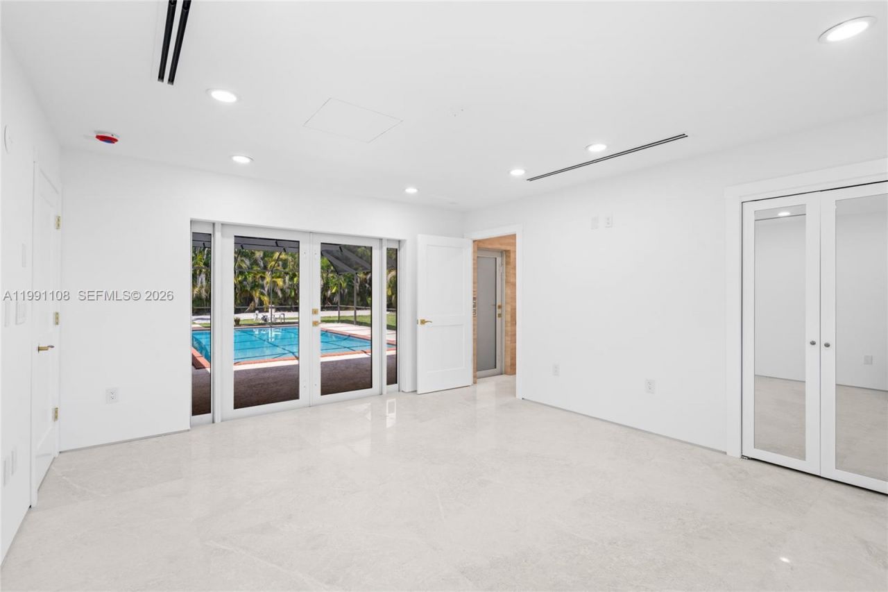 8201 SW 150th Dr , Palmetto Bay, FL 33158 Photo