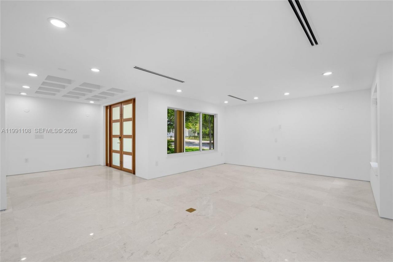 8201 SW 150th Dr , Palmetto Bay, FL 33158 Photo