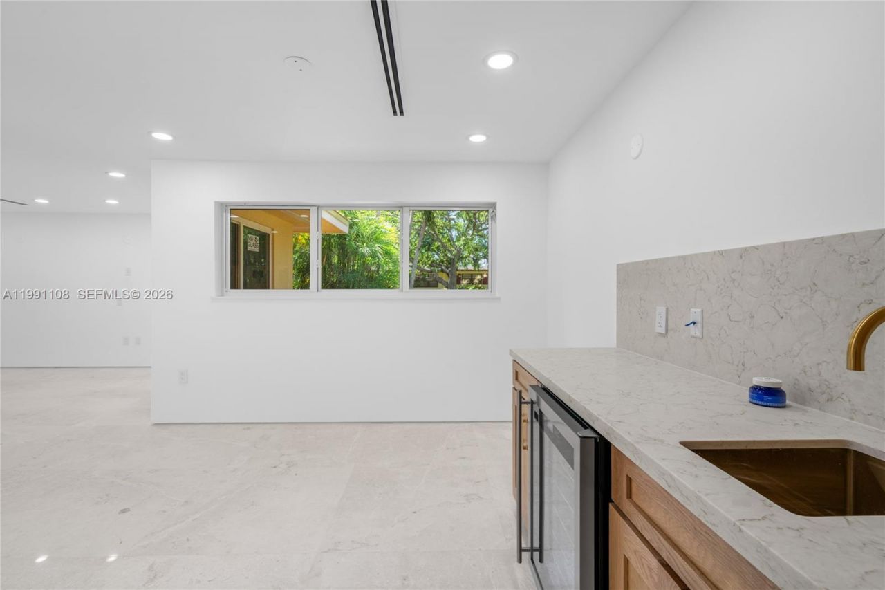 8201 SW 150th Dr , Palmetto Bay, FL 33158 Photo