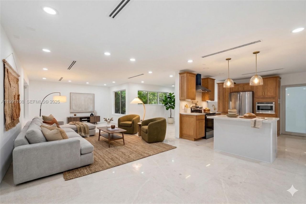 8201 SW 150th Dr , Palmetto Bay, FL 33158 Photo