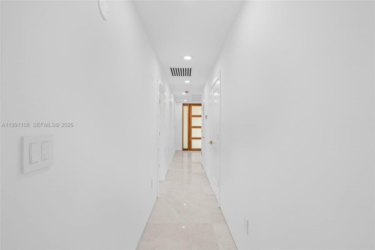 8201 SW 150th Dr , Palmetto Bay, FL 33158 Photo