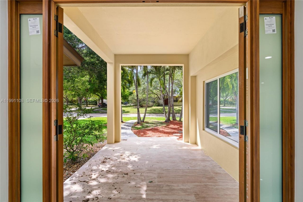 8201 SW 150th Dr , Palmetto Bay, FL 33158 Photo