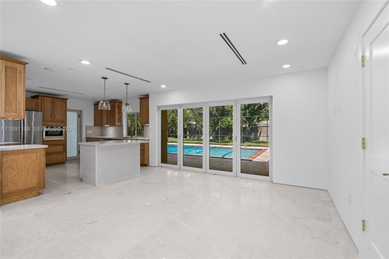 8201 SW 150th Dr , Palmetto Bay, FL 33158 Photo