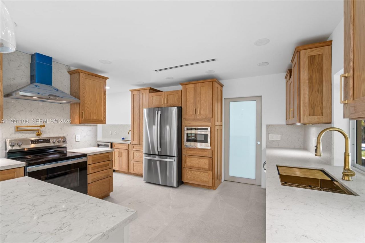 8201 SW 150th Dr , Palmetto Bay, FL 33158 Photo