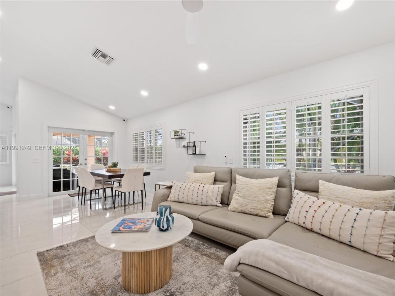 413 Cameron Dr , Unit 413, Weston, FL 33326 Photo