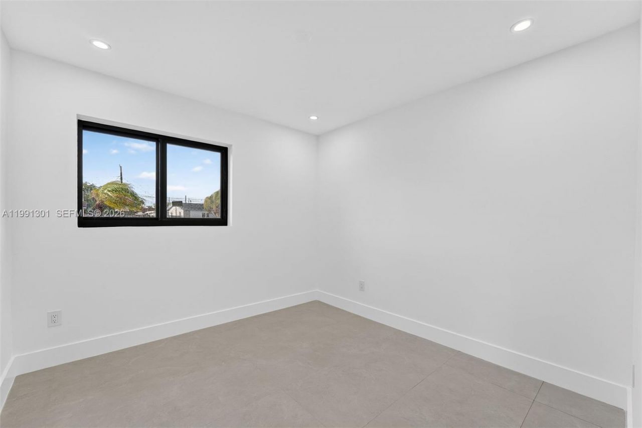 10445 SW 149th Ter , Miami, FL 33176 Photo