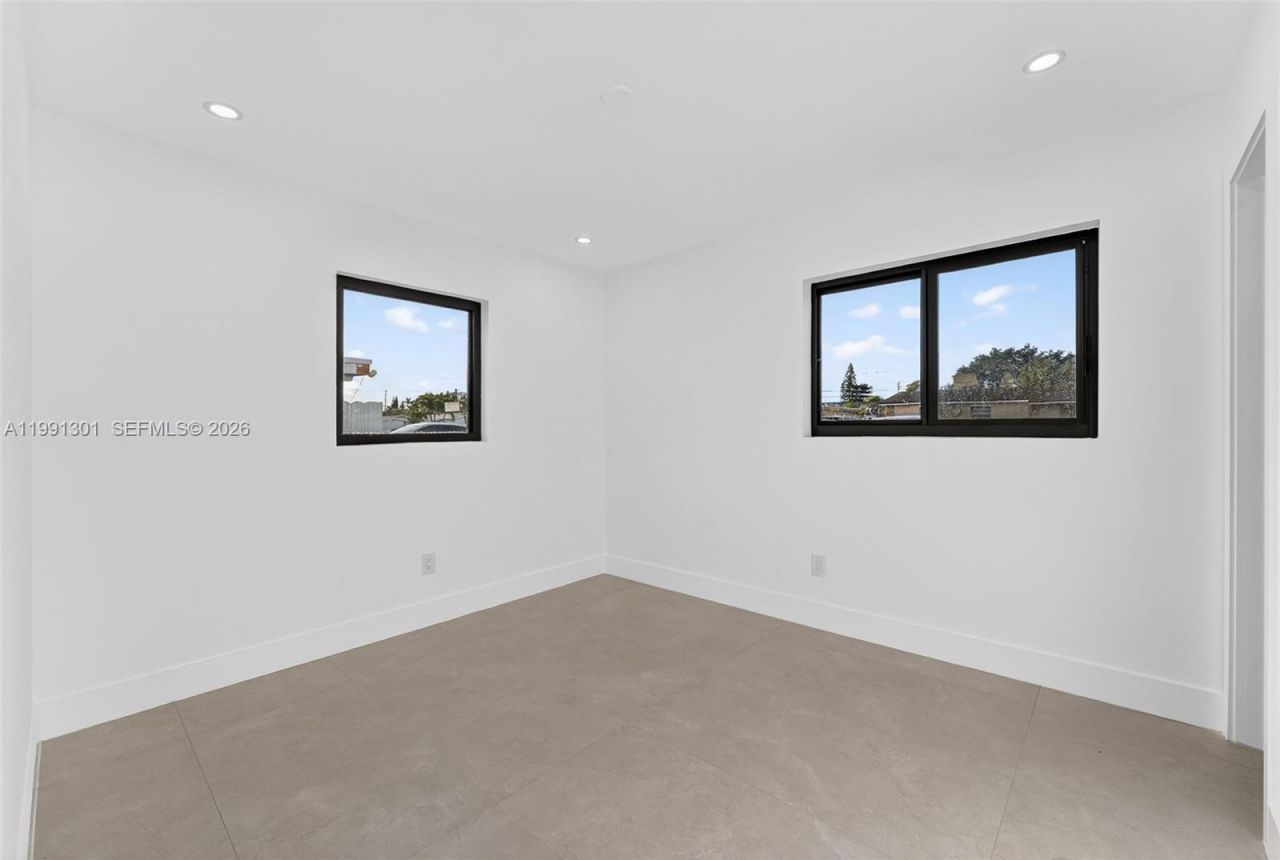 10445 SW 149th Ter , Miami, FL 33176 Photo