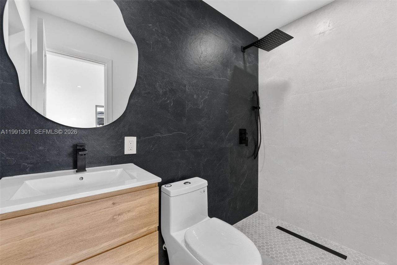 10445 SW 149th Ter , Miami, FL 33176 Photo