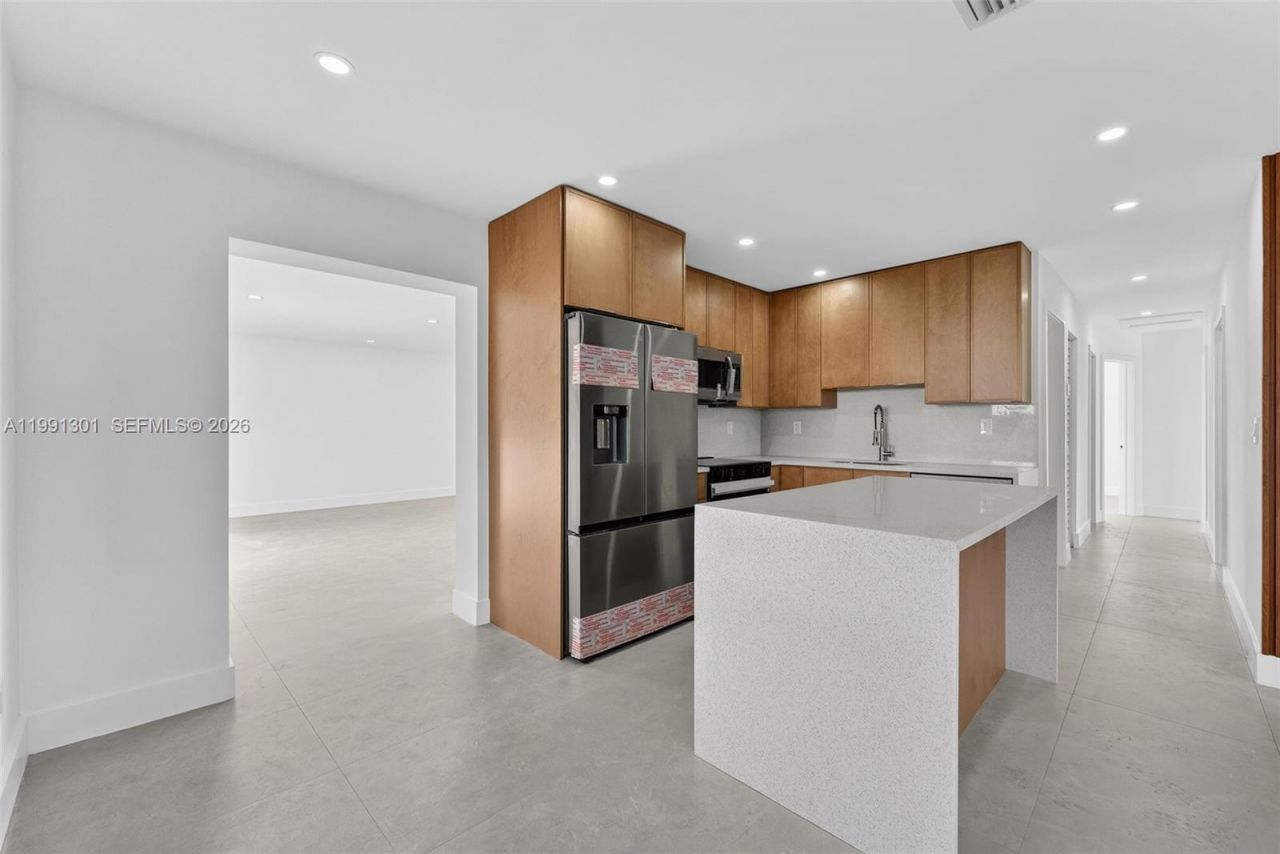 10445 SW 149th Ter , Miami, FL 33176 Photo