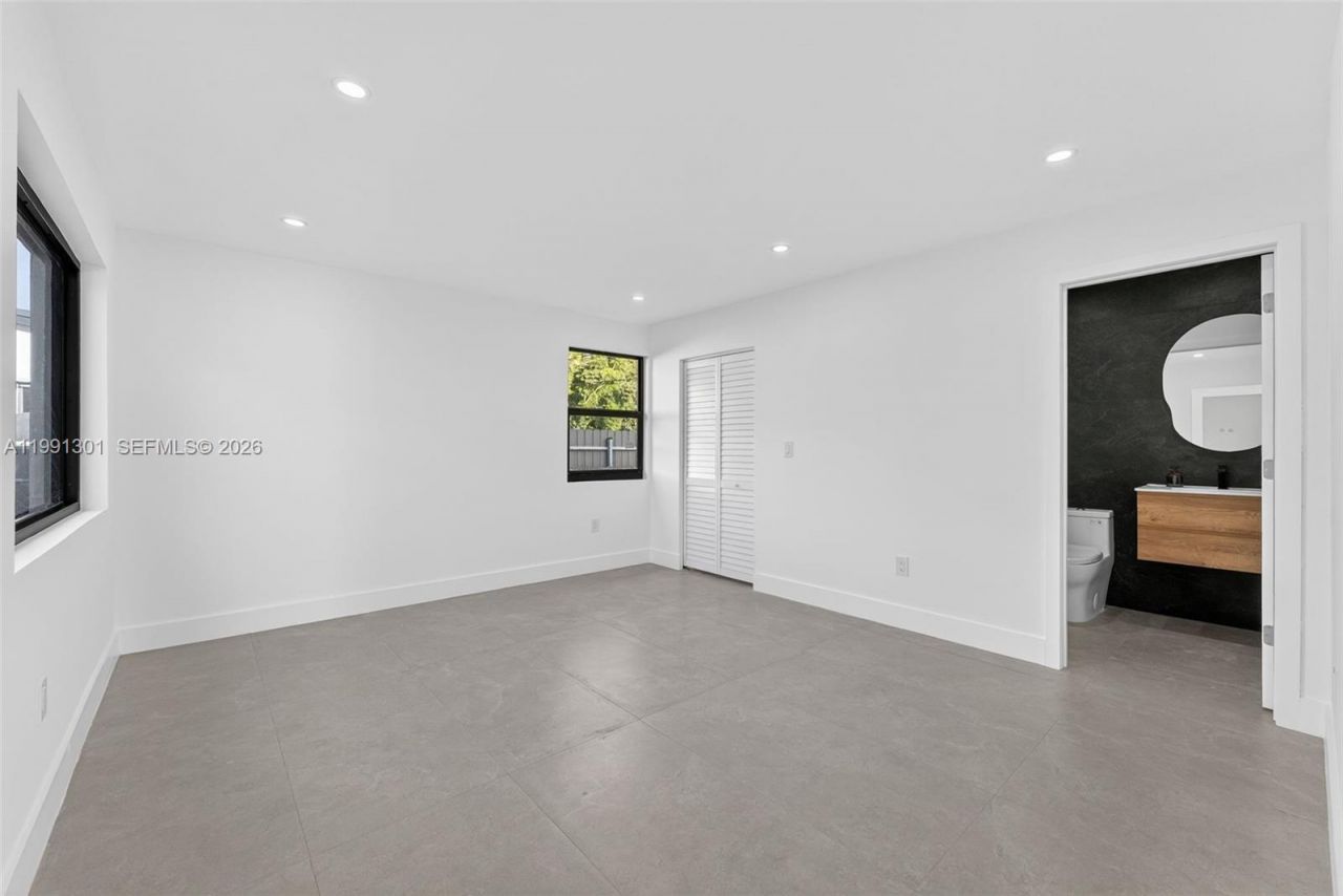 10445 SW 149th Ter , Miami, FL 33176 Photo