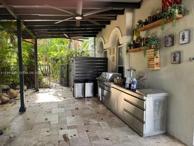 949 N Harbor Vw N , Hollywood, FL 33019 Photo