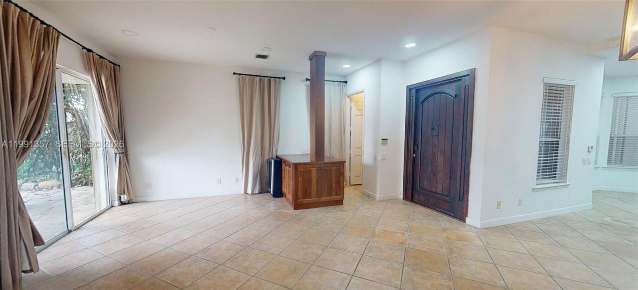 949 N Harbor Vw N , Hollywood, FL 33019 Photo