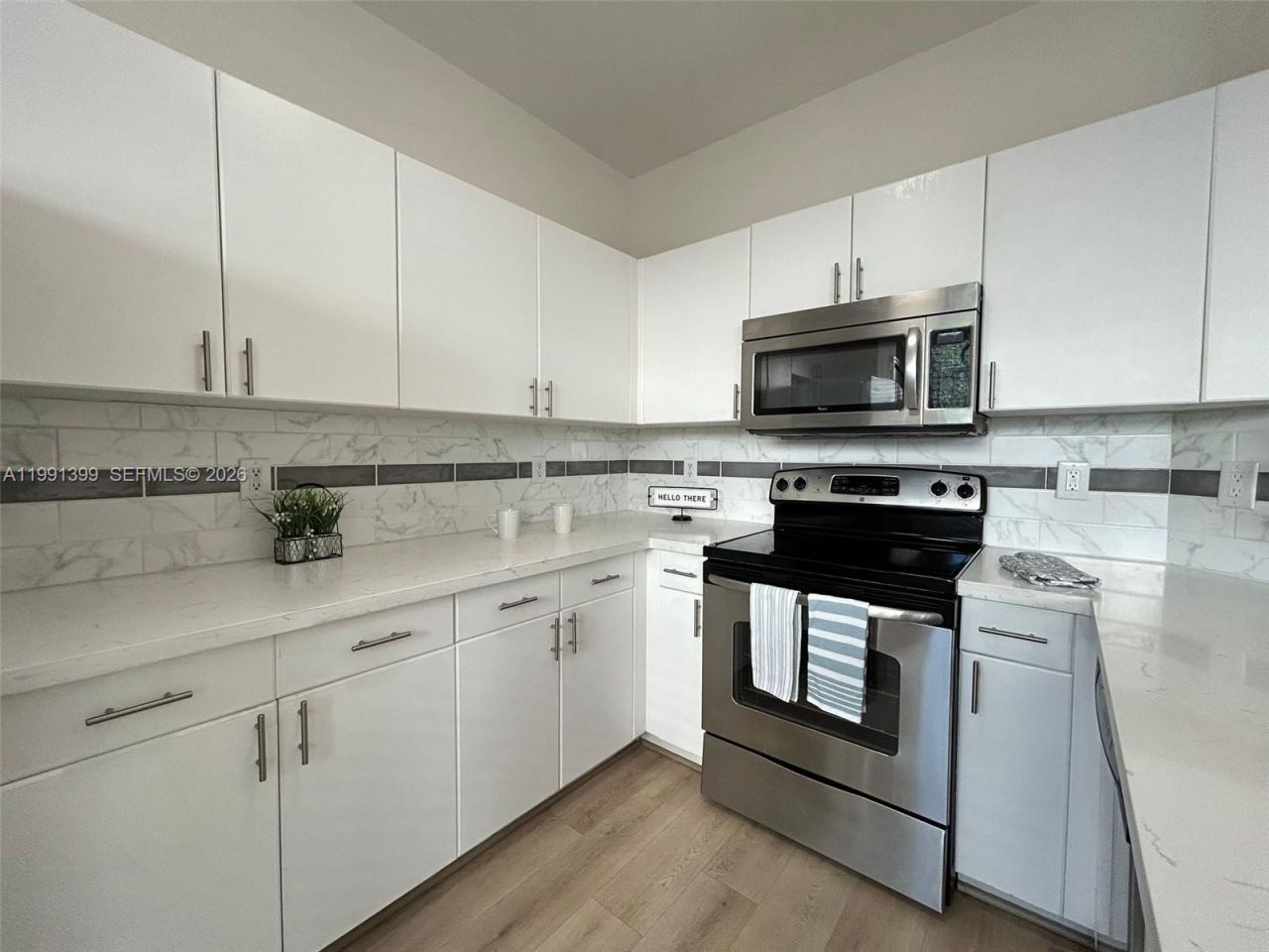 12515 SW 124th Path , Miami, FL 33186 Photo