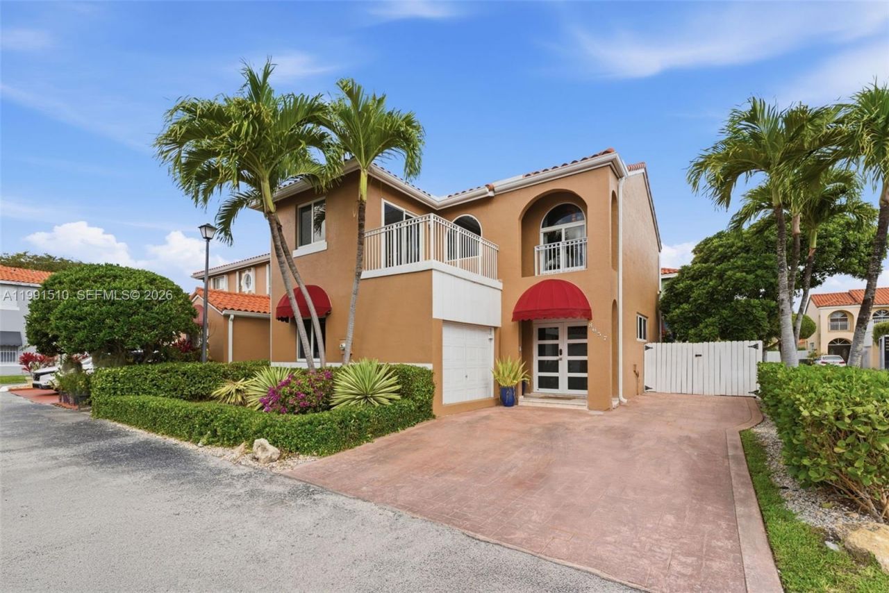8657 NW 2nd St , Miami, FL 33126 Photo