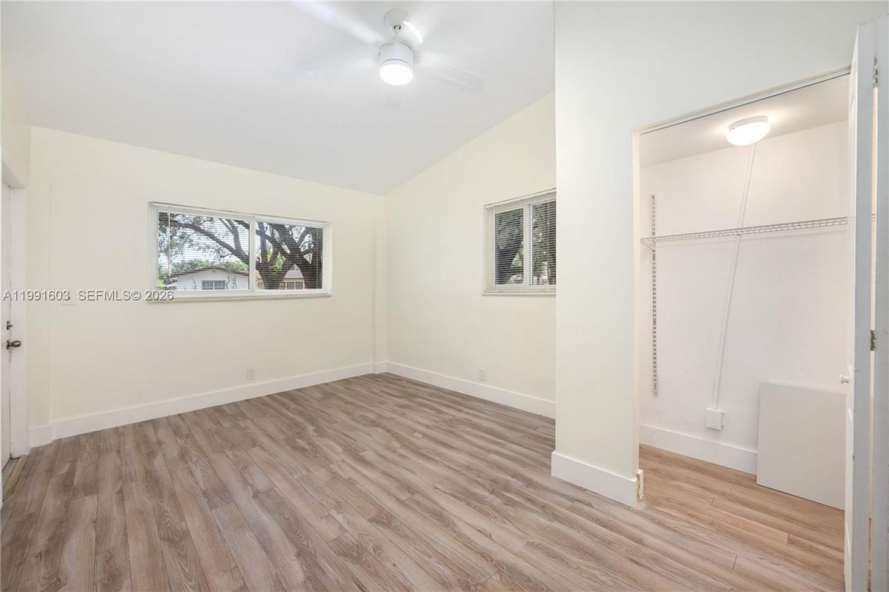 5727 Harrison St , Hollywood, FL 33023 Photo