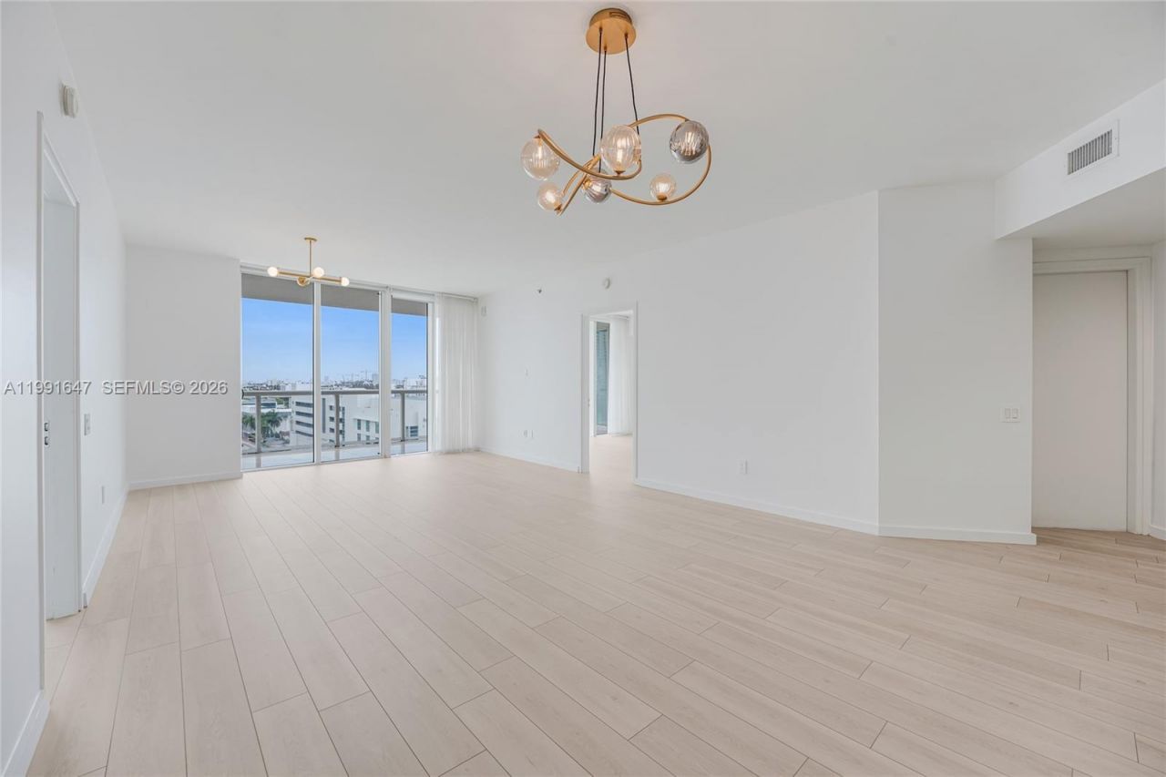 450 Alton Road , Unit 906, Miami Beach, FL 33139 Photo