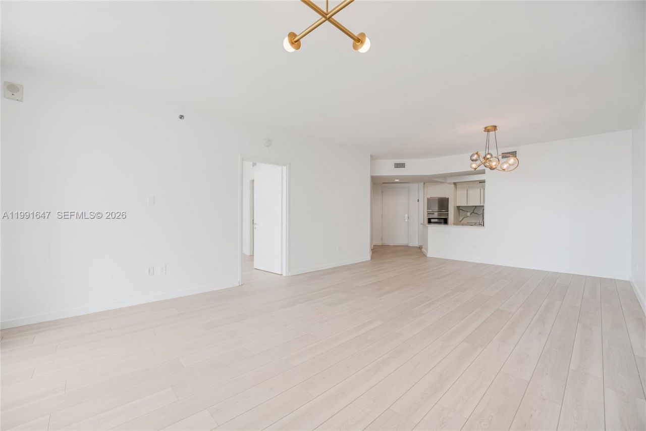 450 Alton Road , Unit 906, Miami Beach, FL 33139 Photo