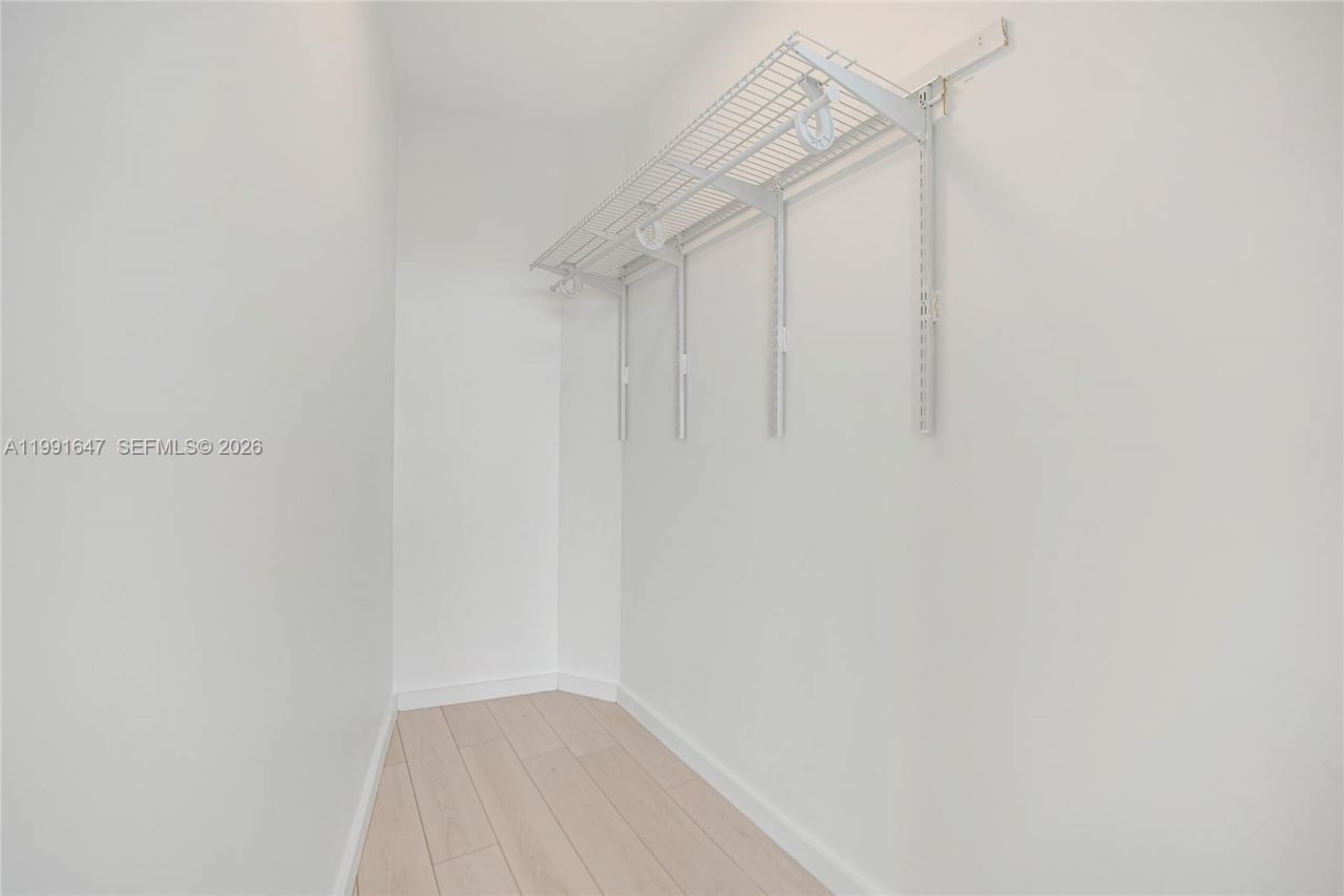 450 Alton Road , Unit 906, Miami Beach, FL 33139 Photo