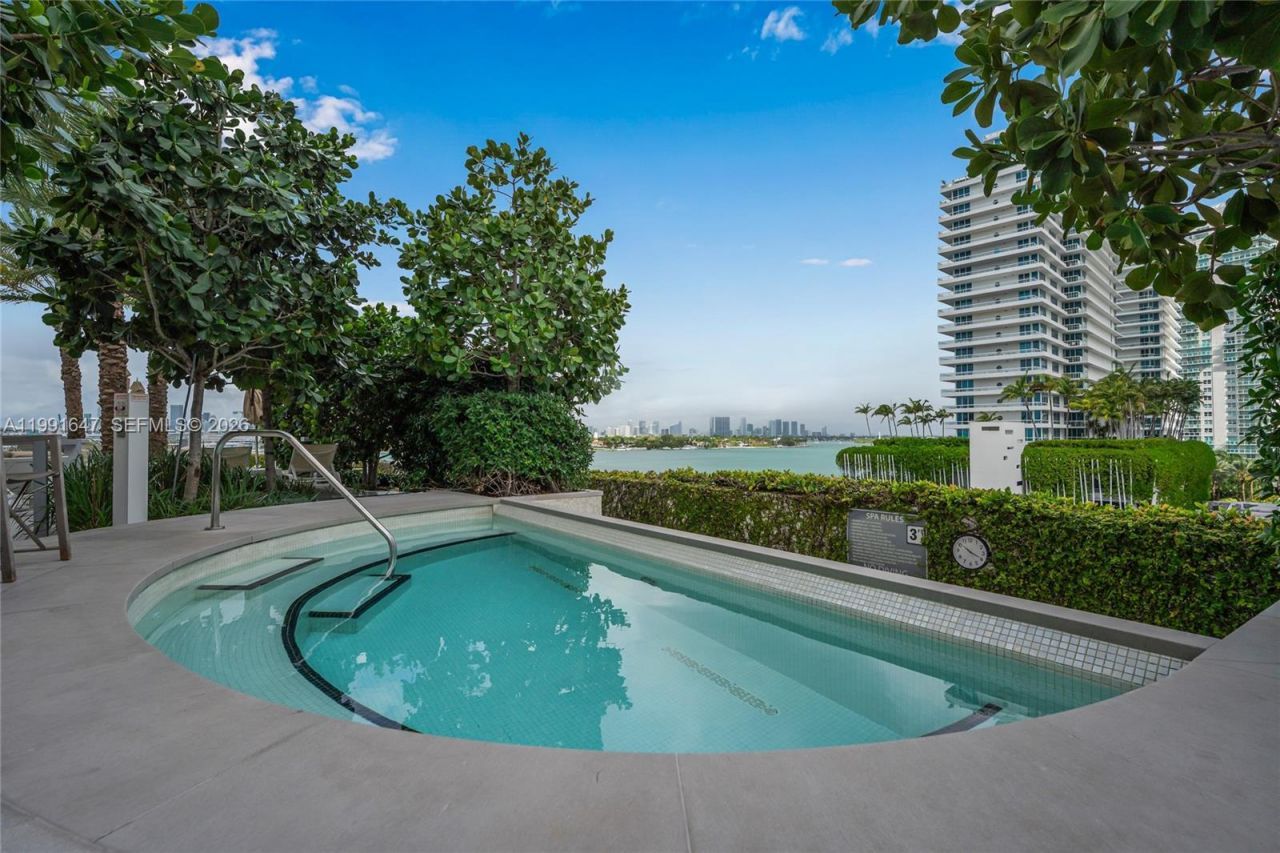 450 Alton Road , Unit 906, Miami Beach, FL 33139 Photo